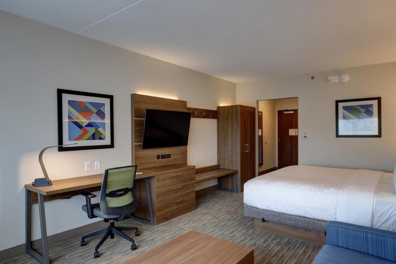 Holiday Inn Express - Kingston West By Ihg Exterior foto